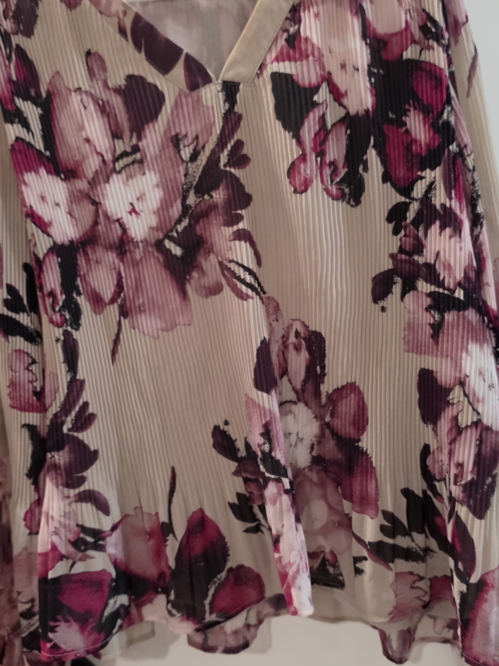 Calvin Klein Taupe Floral Pleated V-Neck Blouse with Plum Accents - Picture 11 of 11